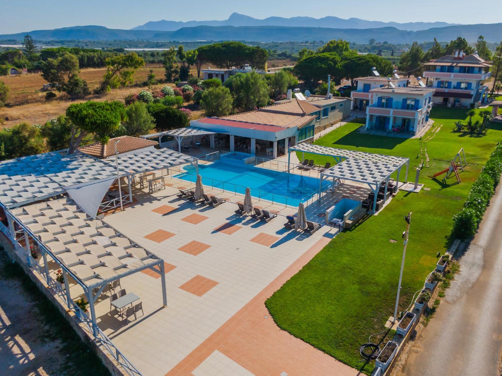 Mesogeios Hotel Marathópolis Exterior foto
