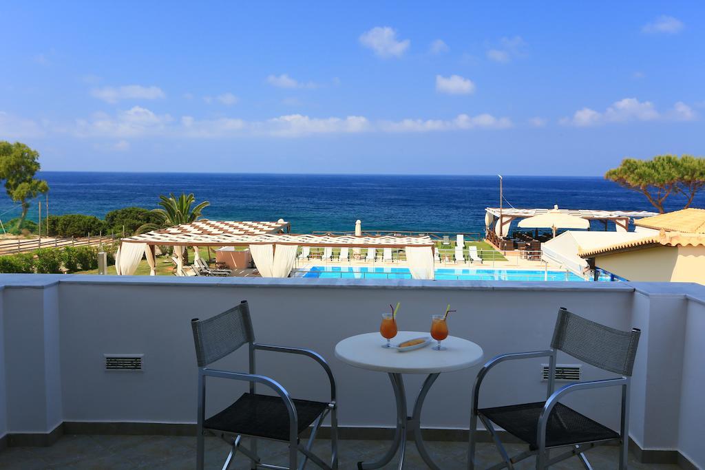 Mesogeios Hotel Marathópolis Quarto foto