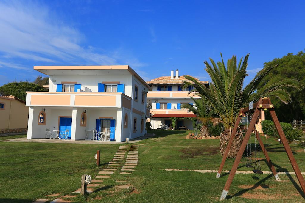 Mesogeios Hotel Marathópolis Exterior foto